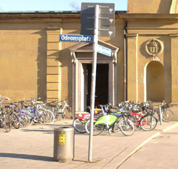 fahrradabstellplatF am Hofgartentor