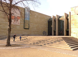 Stufen zur Neuen Pinakothek